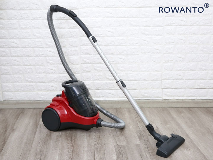 Máy hút bụi gia đình Electrolux EC41-6CR